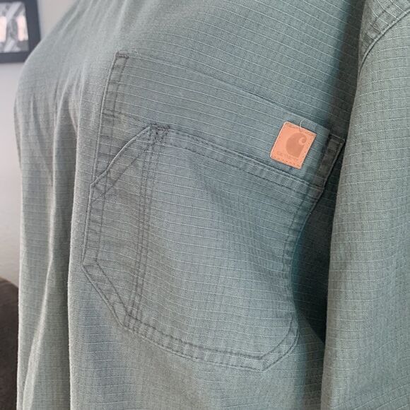 Carhartt scrub top olive green color size medium - Picture 2 of 10